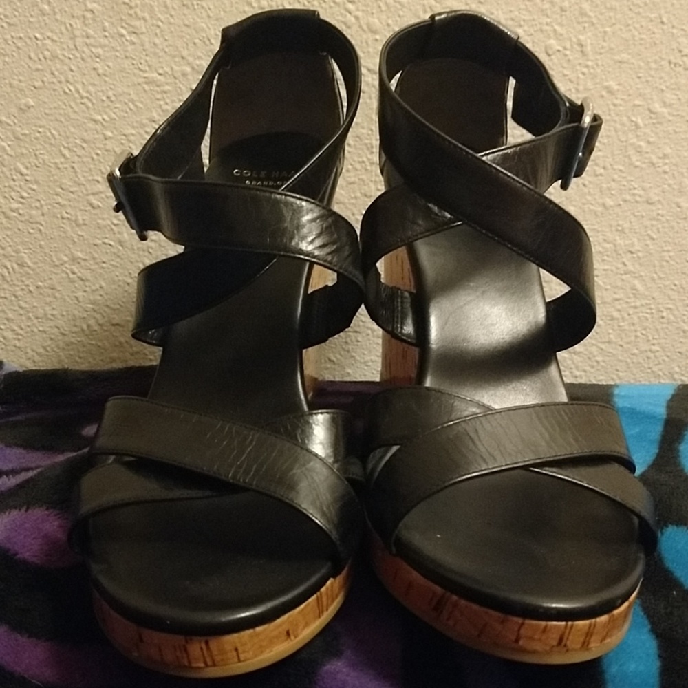 ❤️Cole Haan wedges❤️